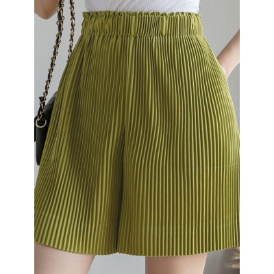 Solid Fold Pleated Pocket Elastic Waist Casual Shorts